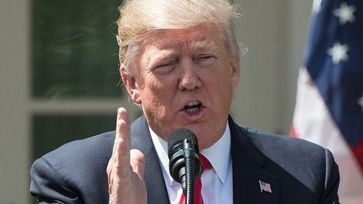 富深所 佩斯科夫：俄致力于政治解决乌克兰问题 反对西方派遣部队